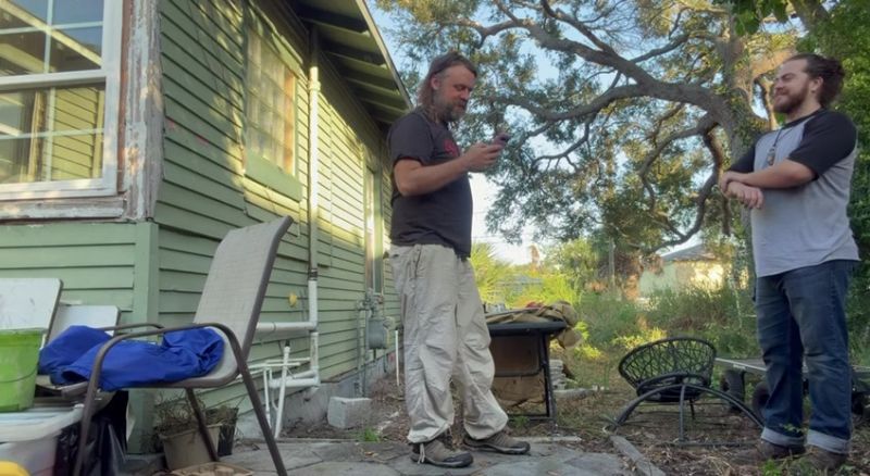 File:Blue Railroad Video bafybeiavz2kvaf4rfv7q46hxse4fk2tcqpzm4mgr67jbdqa2wpdarcie5y.jpg