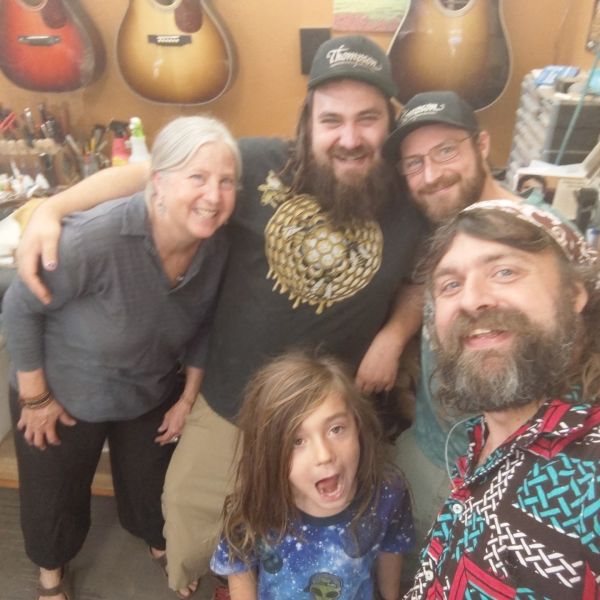 File:Justinmylesholmes 2022-08-24T050225.000Z 8.jpg